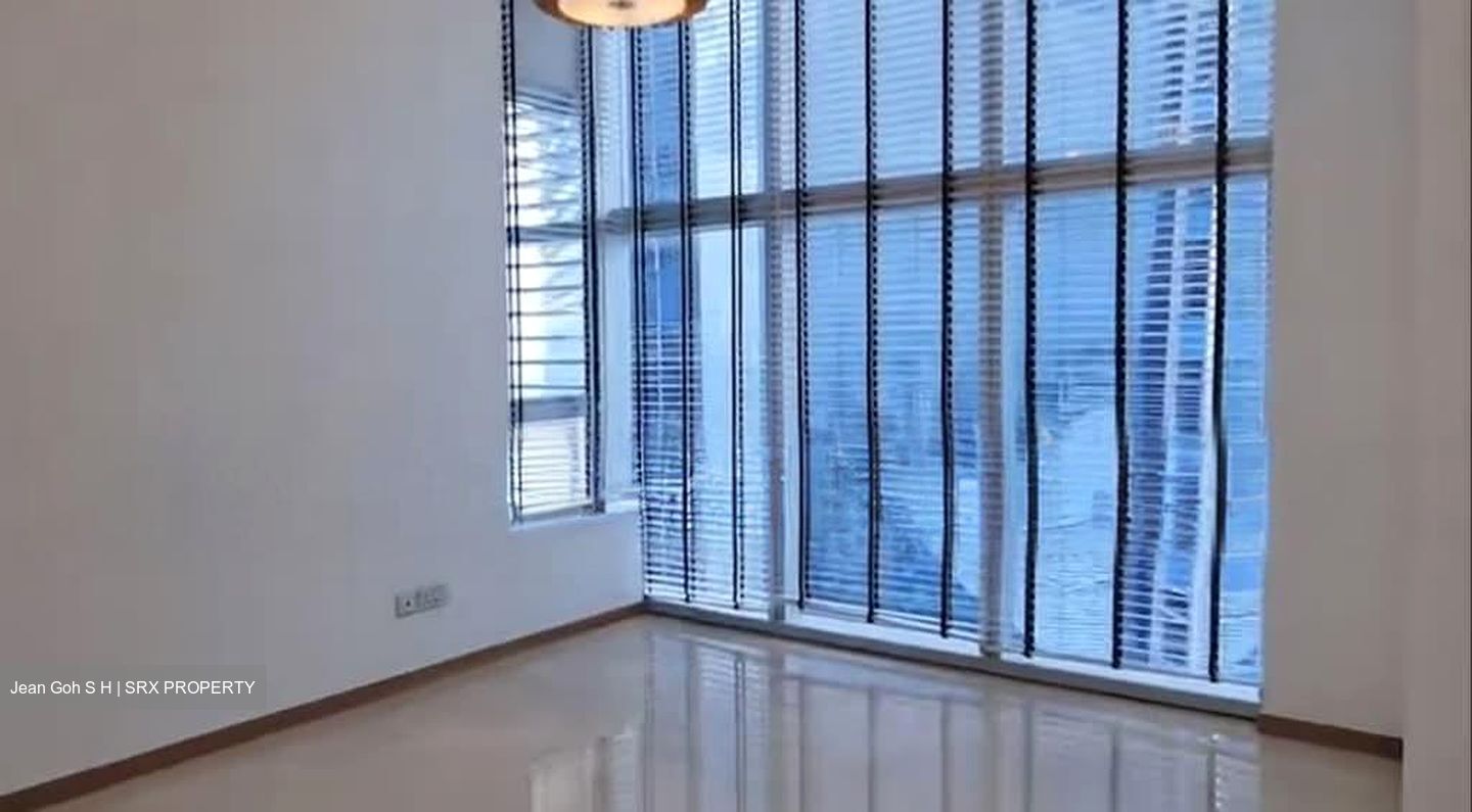 Marina Bay Residences (D1), Condominium #571616371
